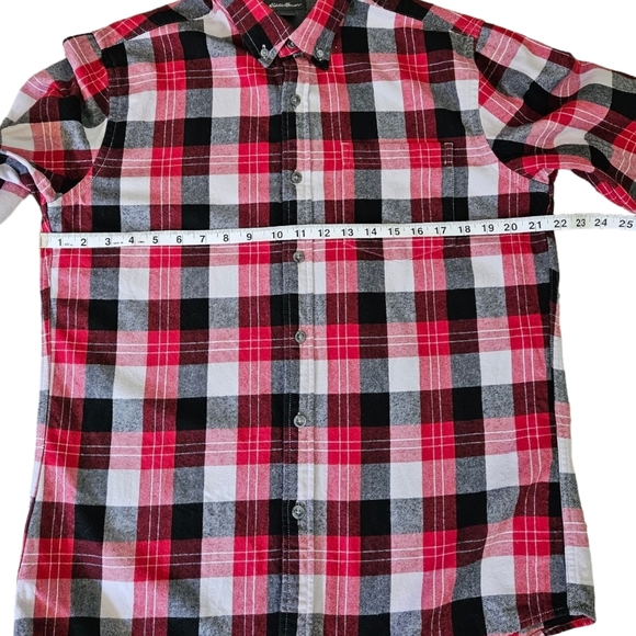 Eddie Bauer Men's Flannel Button Down Shirt Size M Relaxed Fit Plaid Red… - Picture 5 of 12